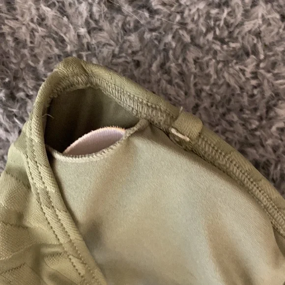 Billabong strapless bikini top - Picture 2 of 5